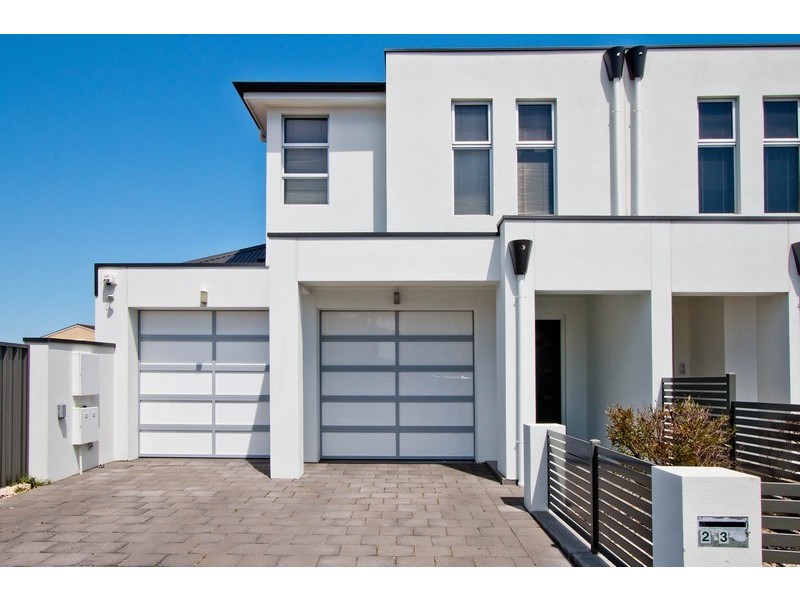 2/3 Dineen Place, West Beach SA 5024