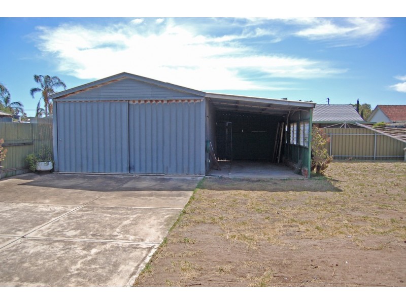 15 Willochra Street, Largs North SA 5016