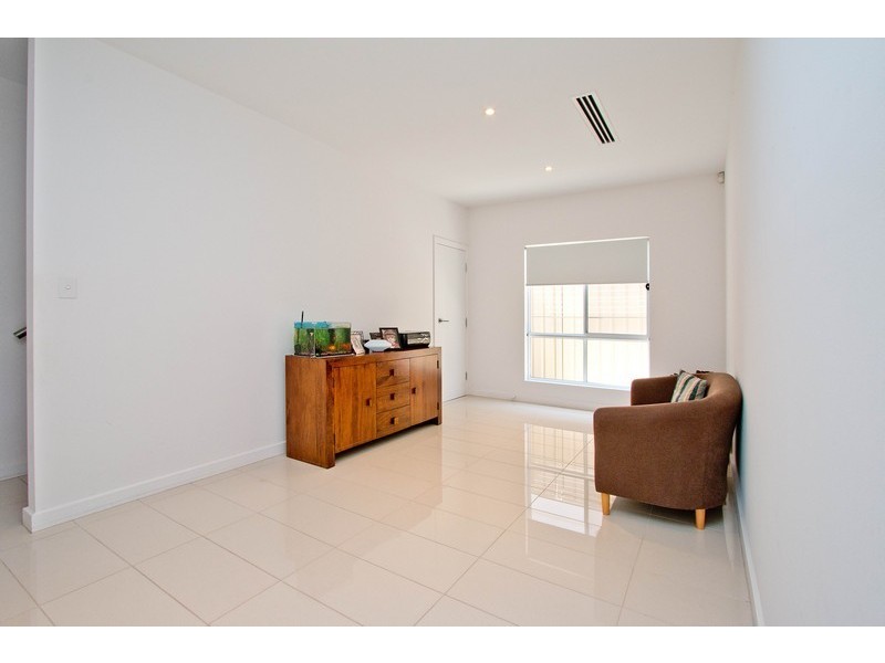 2A Joseph Avenue, Fulham Gardens SA 5024