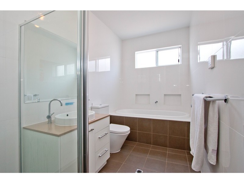 2A Joseph Avenue, Fulham Gardens SA 5024