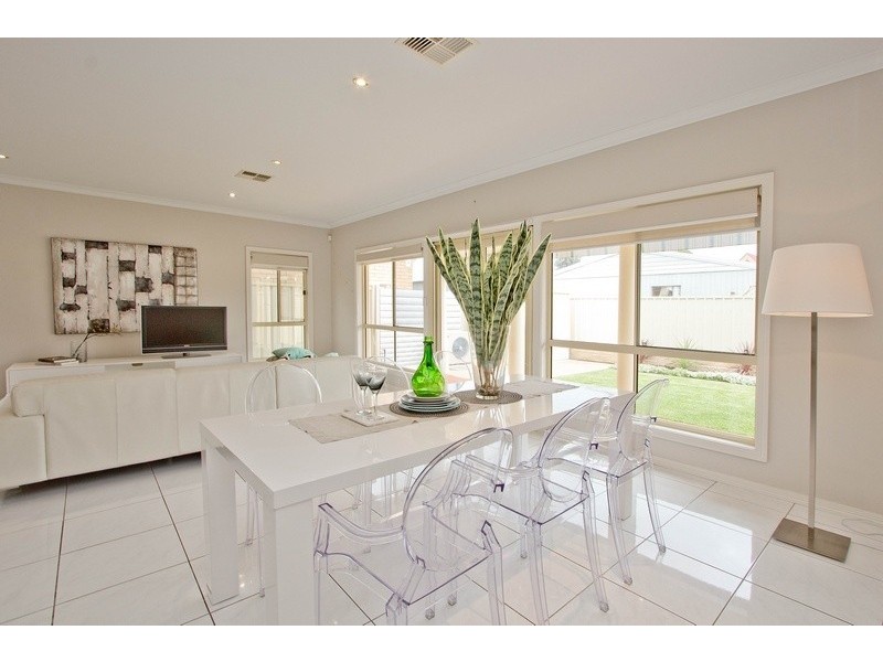 34 Tandanya Avenue, Grange SA 5022