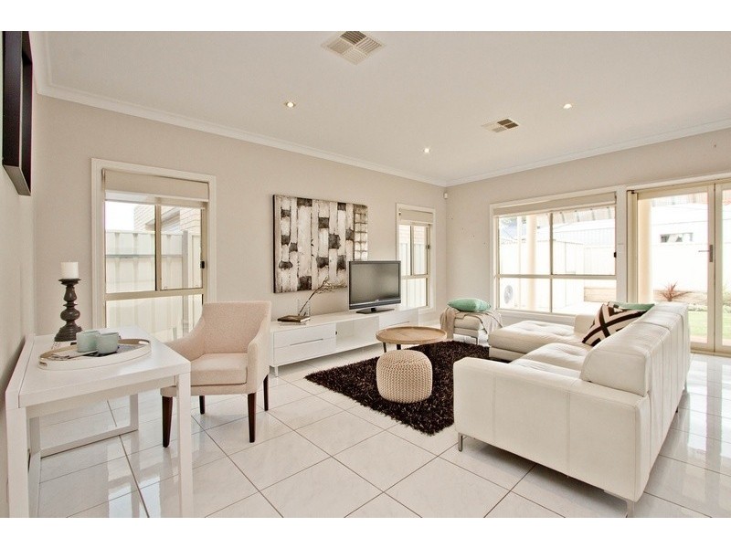 34 Tandanya Avenue, Grange SA 5022