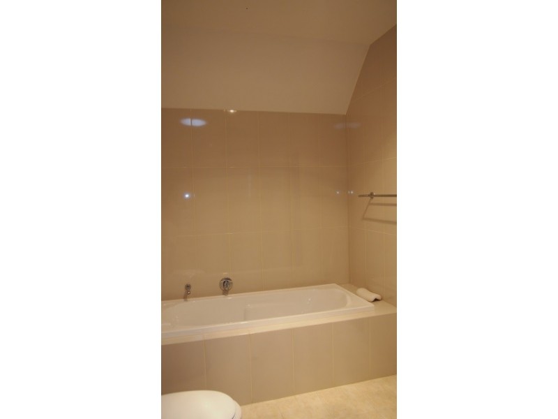 1/2 Broad Street, Marden SA 5070