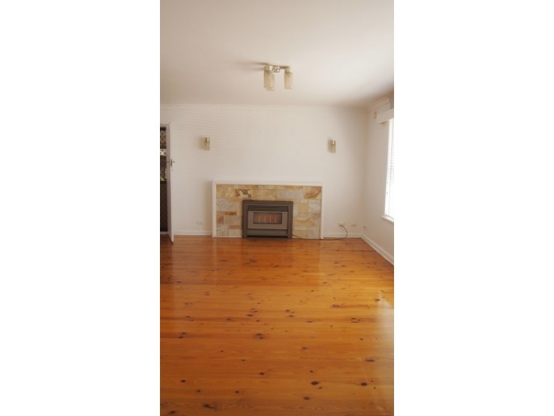 1 Milvera Terrace, Seaton SA 5023