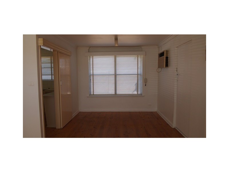 1 Milvera Terrace, Seaton SA 5023