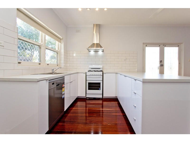 7 Sharpie Crescent, Grange SA 5022
