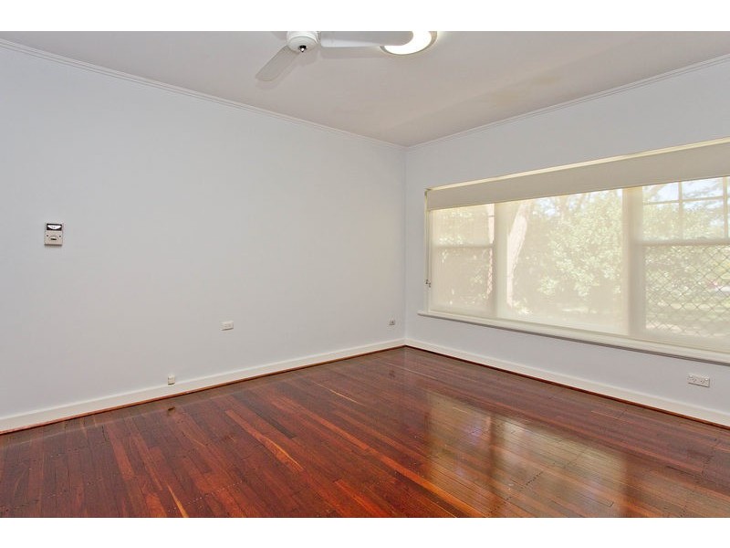 7 Sharpie Crescent, Grange SA 5022