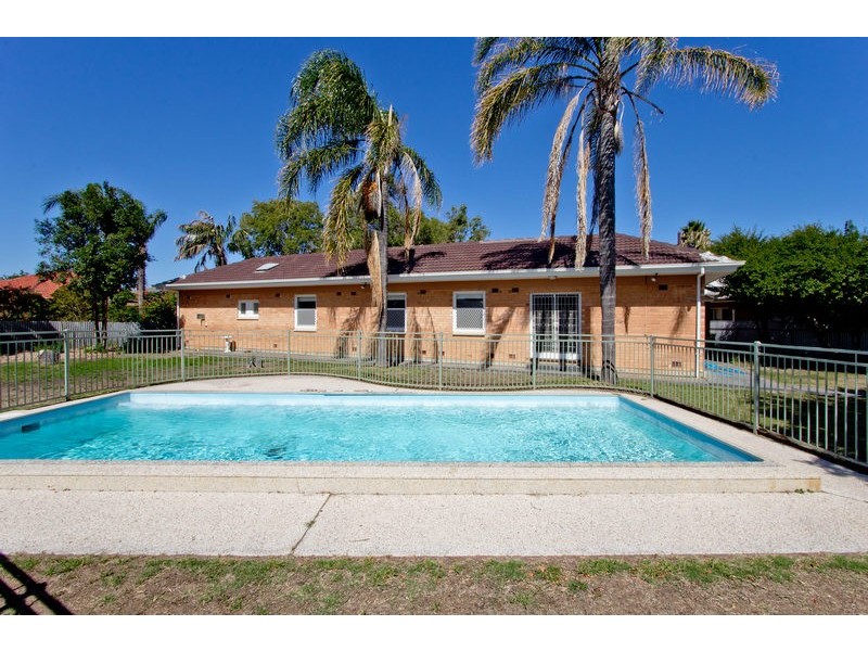 7 Sharpie Crescent, Grange SA 5022