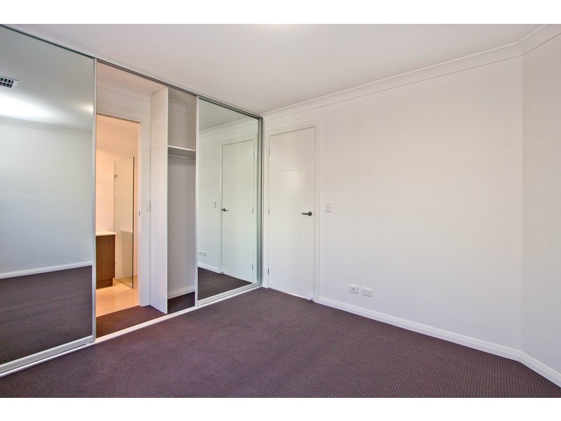 2/15 Yalpara Avenue, Seaton SA 5023