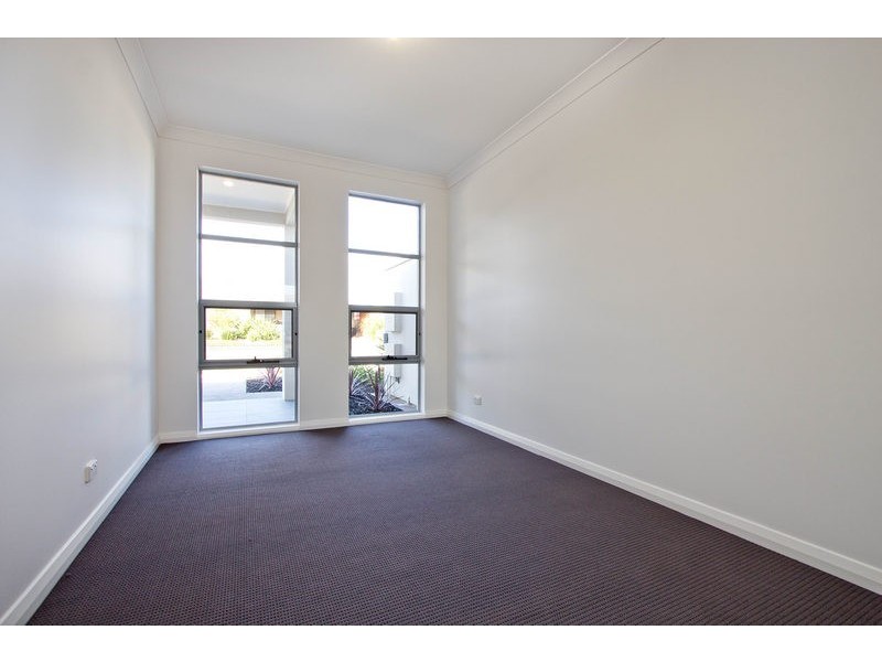 2/15 Yalpara Avenue, Seaton SA 5023