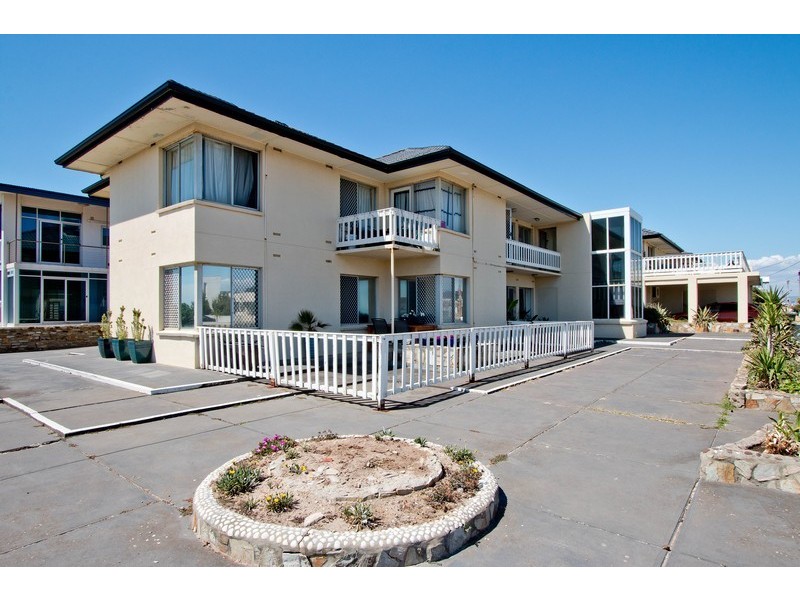 4/20 Seaview Road, West Beach SA 5024