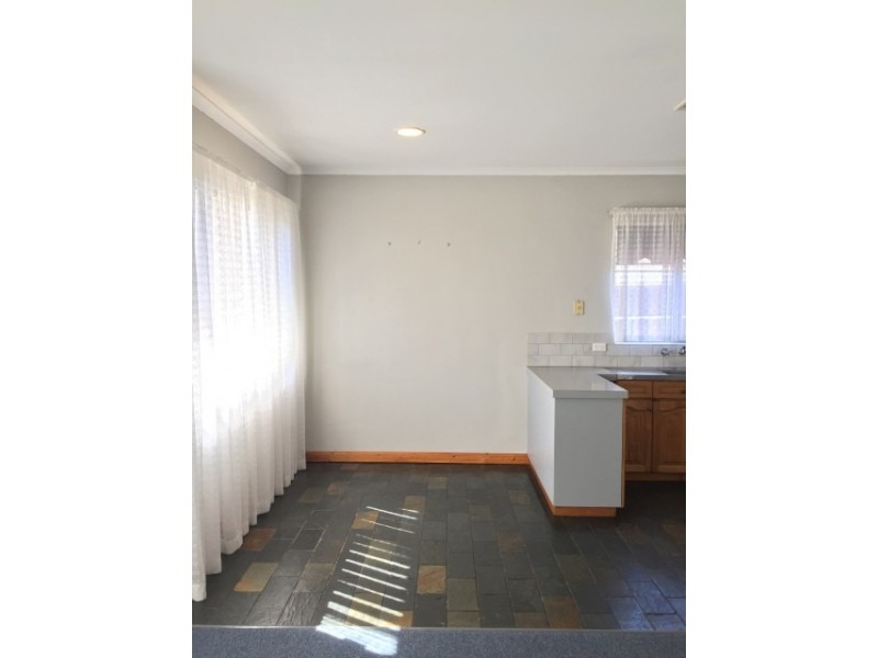 8 Riesling Street, Morphett Vale SA 5162