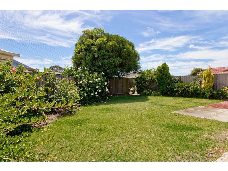 2/16 Lefkas Court, Seaton SA 5023