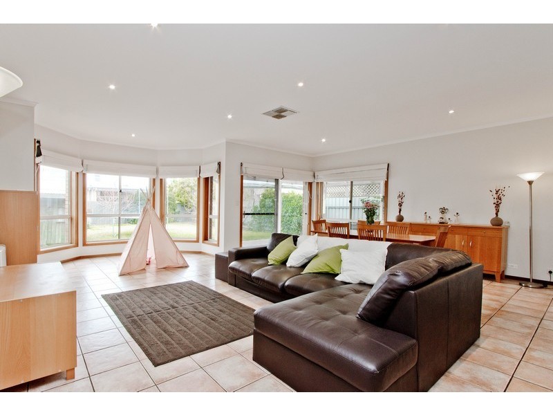 6A Eldridge Crescent, Grange SA 5022