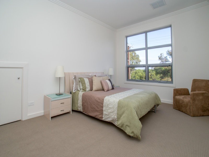 2A Lawrie Street, Henley Beach SA 5022