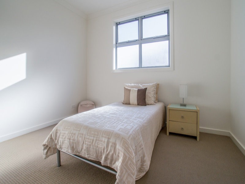 2A Lawrie Street, Henley Beach SA 5022