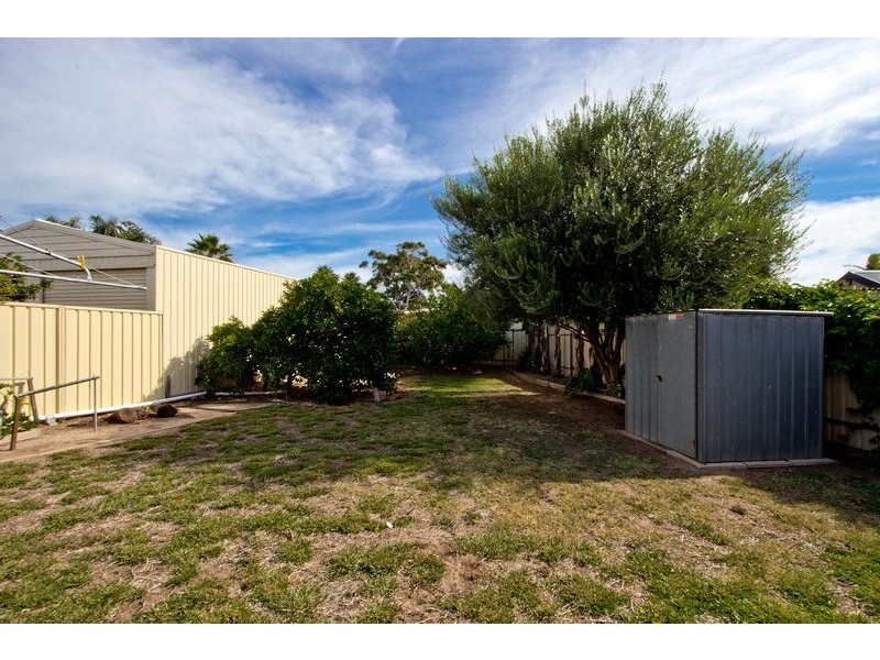 21 Yorkshire Street, Grange SA 5022