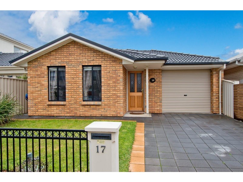 17 Coppins Terrace, Fulham Gardens SA 5024