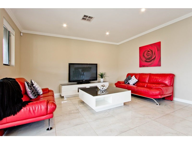 96 Frogmore Road, Kidman Park SA 5025