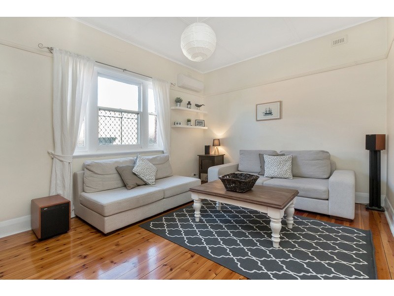 2 Fortrose Avenue, Seaton SA 5023