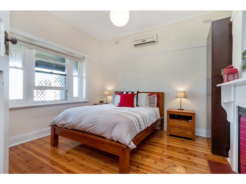 2 Fortrose Avenue, Seaton SA 5023