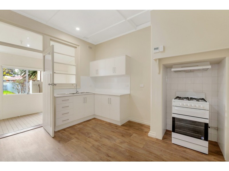 1 Foxgreen Avenue, Findon SA 5023