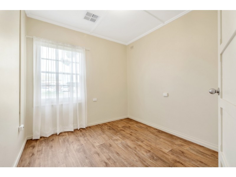 1 Foxgreen Avenue, Findon SA 5023