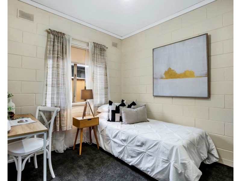 2/37 Dampier Avenue, Flinders Park SA 5025