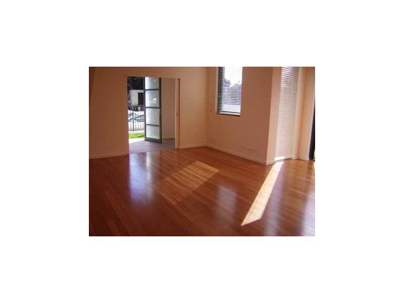 11B Clyde Road, Dee Why NSW 2099