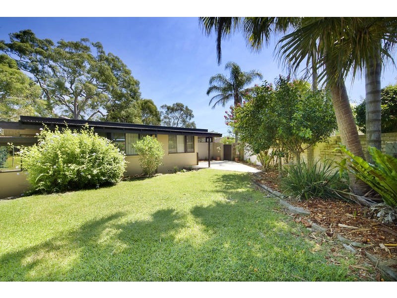 202 South Creek Road, Wheeler Heights NSW 2097