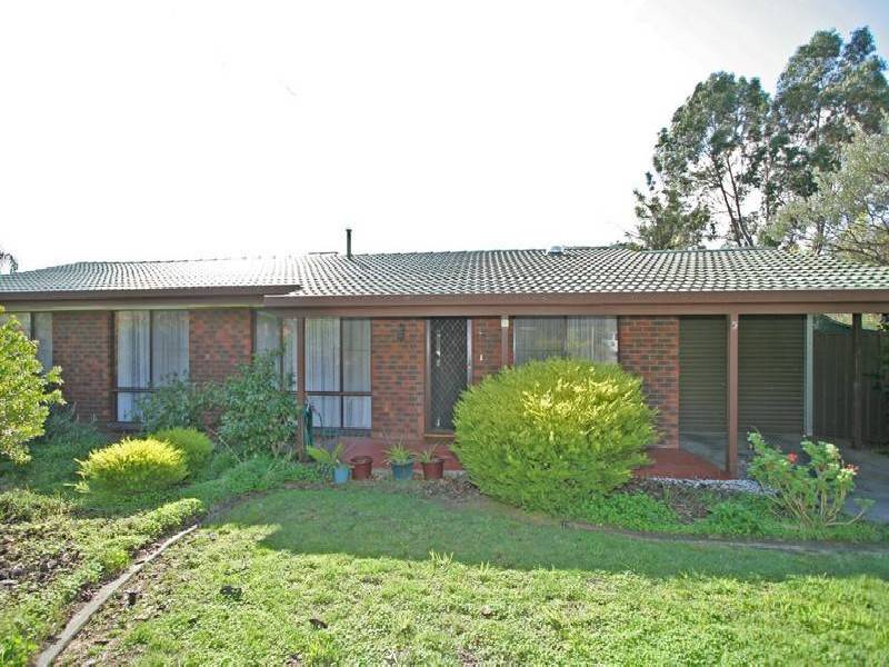 5 Tatiara Road, Happy Valley SA 5159