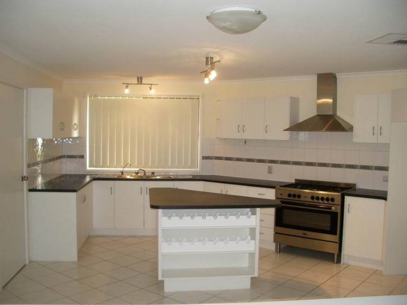10 Searise Close, Seaford Rise SA 5169