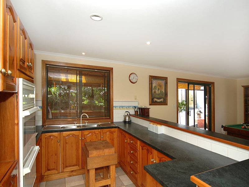 2 Crowsnest Place, Seaford Rise SA 5169