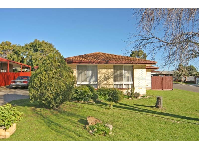 20 Avon Avenue, Morphett Vale SA 5162