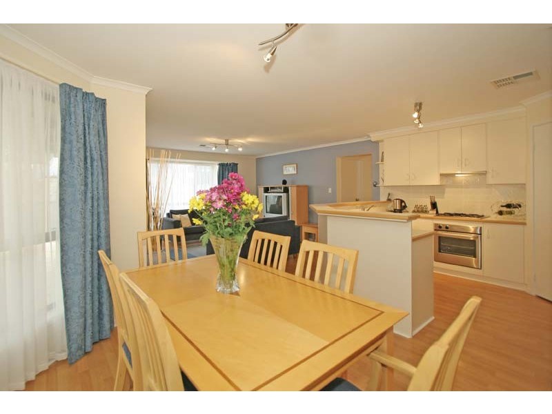 25 Omega Drive, Seaford Rise SA 5169