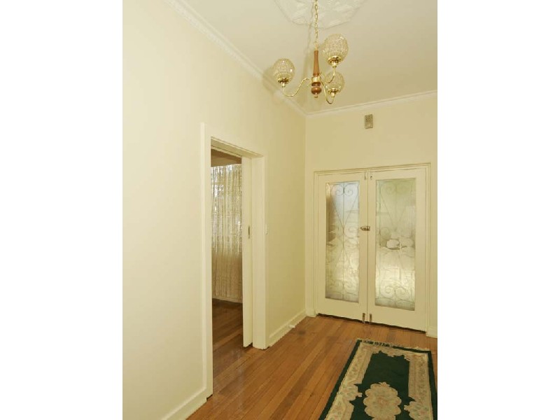 12 Kintore Avenue, Kilburn SA 5084