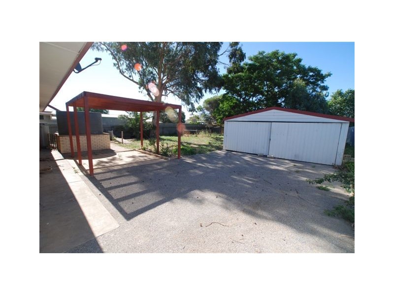 33 Irving Road, Aldinga Beach SA 5173