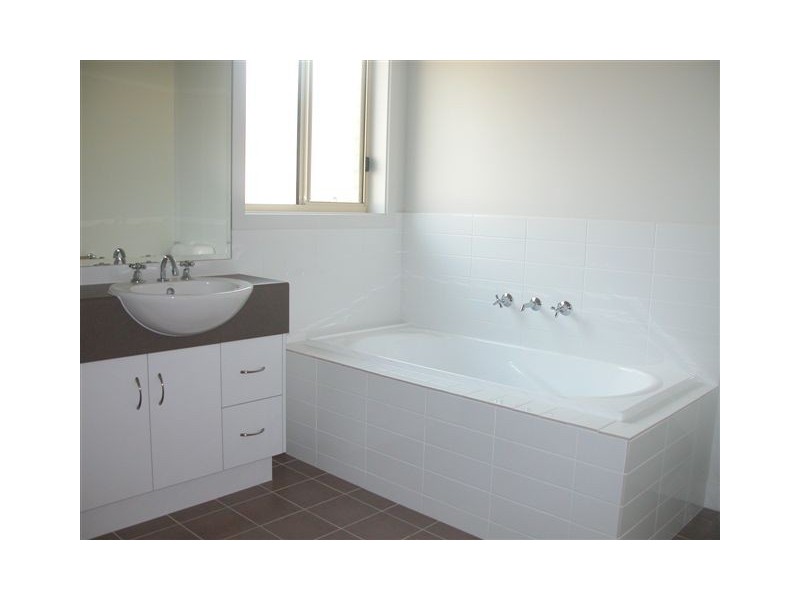 9 Periwinkle Drive, Aldinga Beach SA 5173