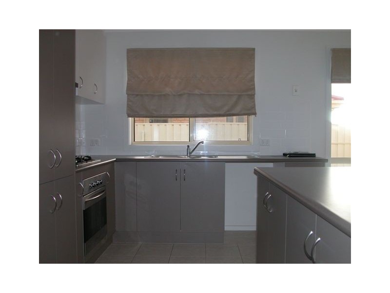 9 Periwinkle Drive, Aldinga Beach SA 5173