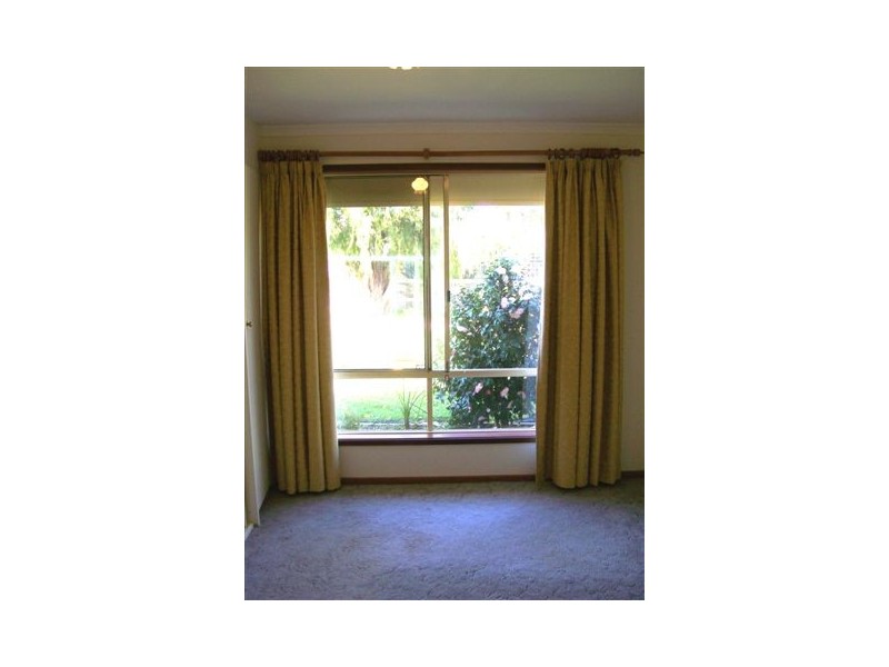 6 De Caux Avenue, Port Willunga SA 5173