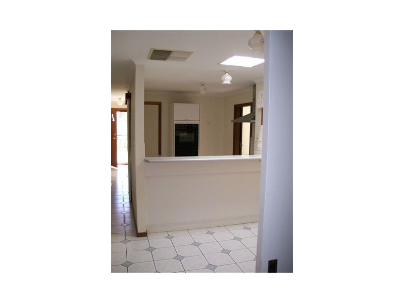 6 De Caux Avenue, Port Willunga SA 5173