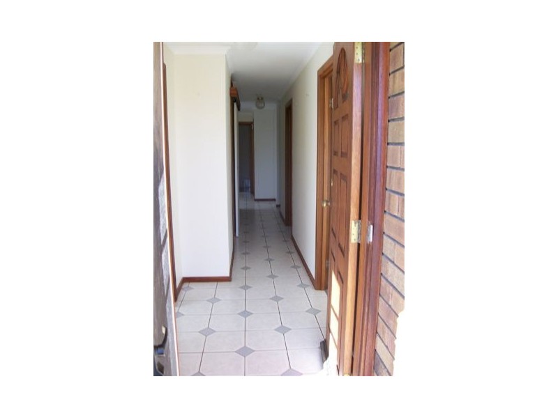 6 De Caux Avenue, Port Willunga SA 5173