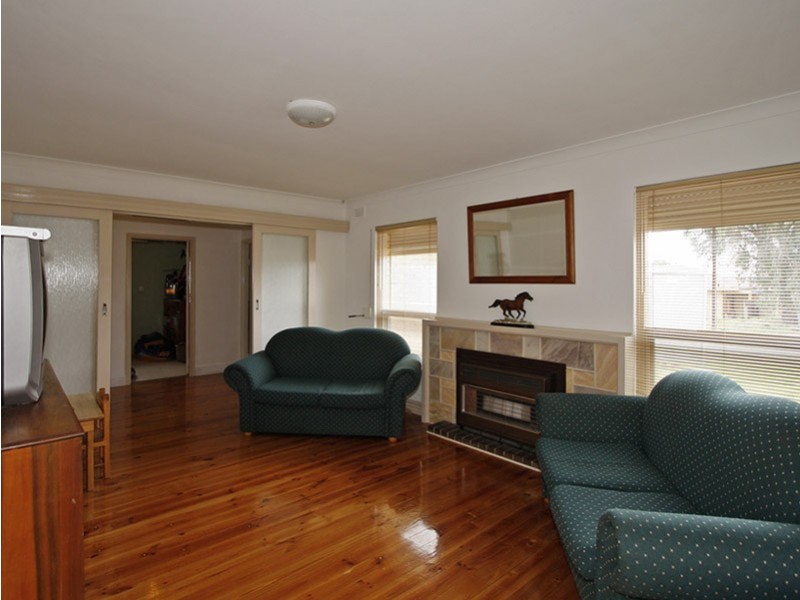4 Stewart Avenue, Hackham SA 5163