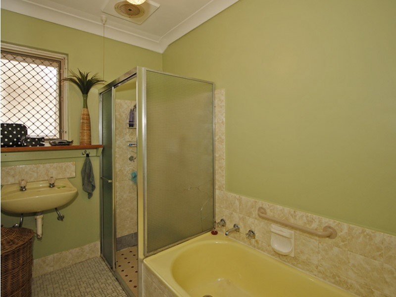4 Stewart Avenue, Hackham SA 5163