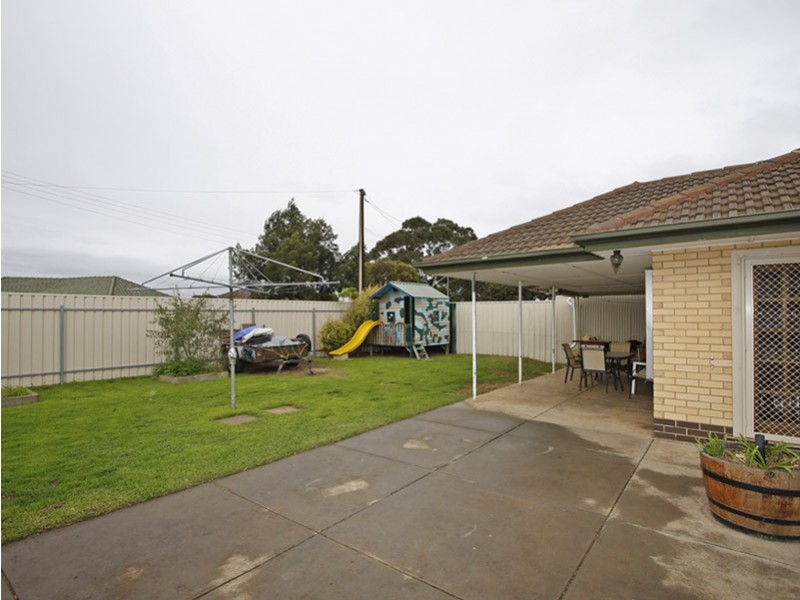 4 Stewart Avenue, Hackham SA 5163