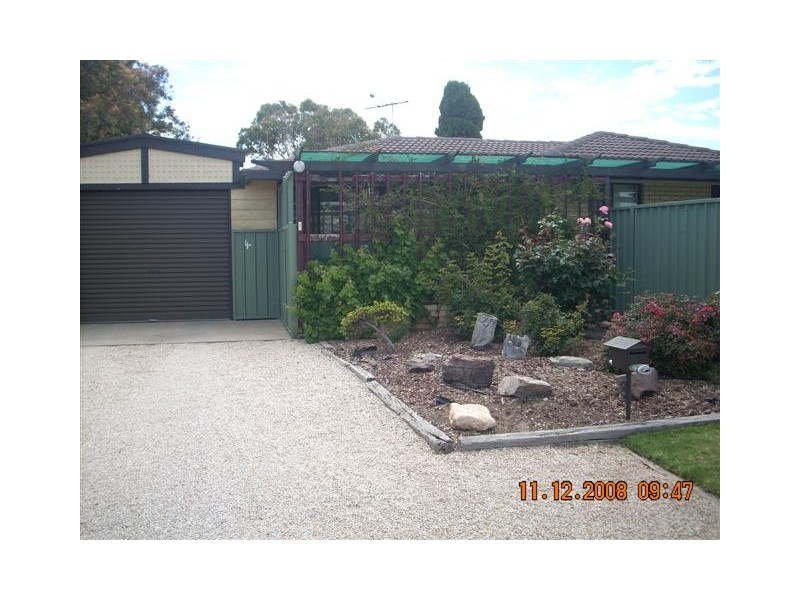 4 Tyabb Crescent, Port Noarlunga South SA 5167