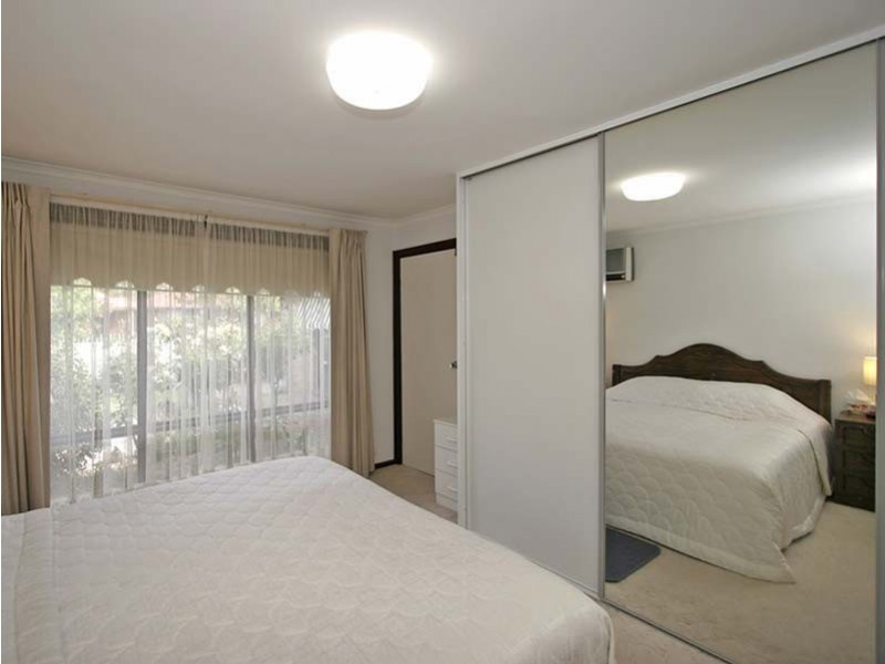 1 Riverside Court, Morphett Vale SA 5162