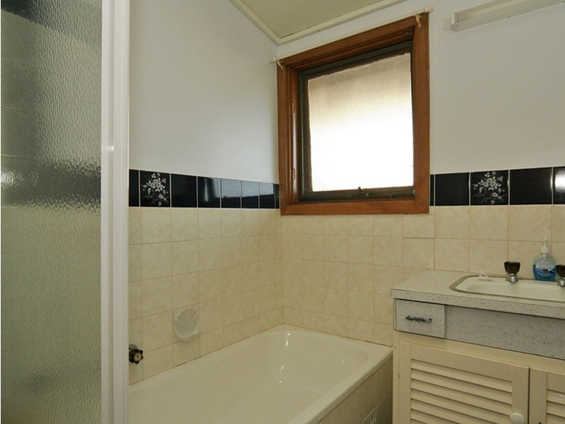 2 Elijah Street, Morphett Vale SA 5162