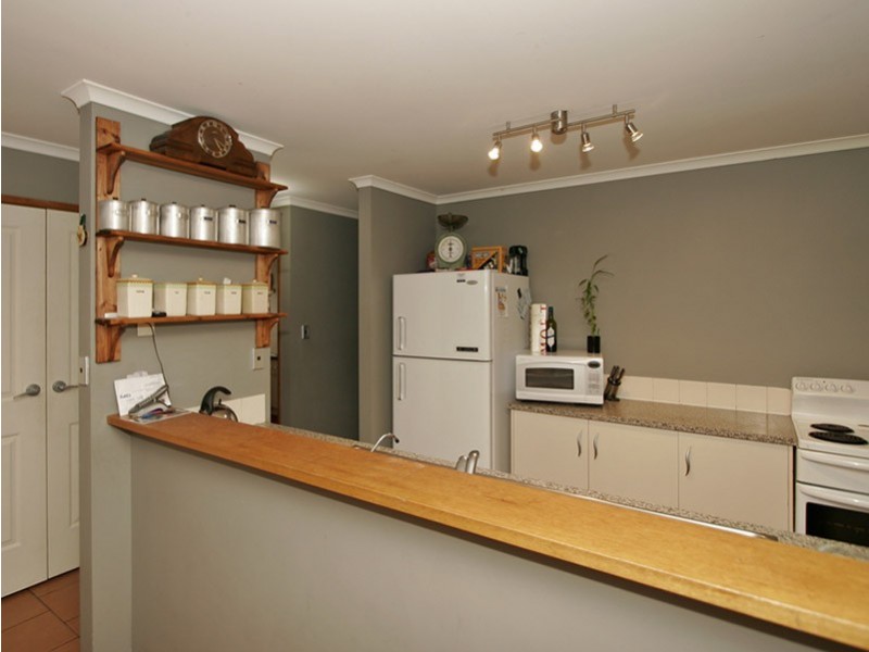 6 Esther Avenue, Woodcroft SA 5162