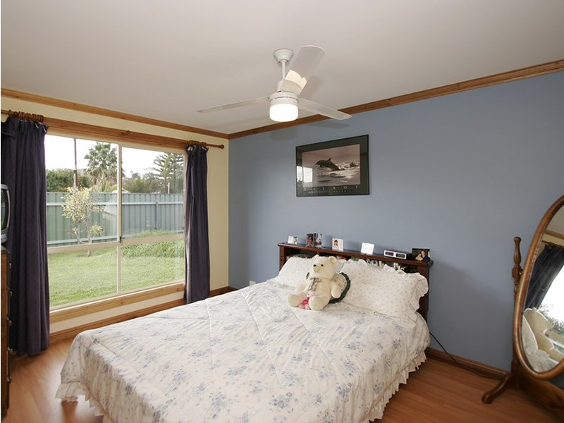 34 Harvey Crescent, Aldinga Beach SA 5173